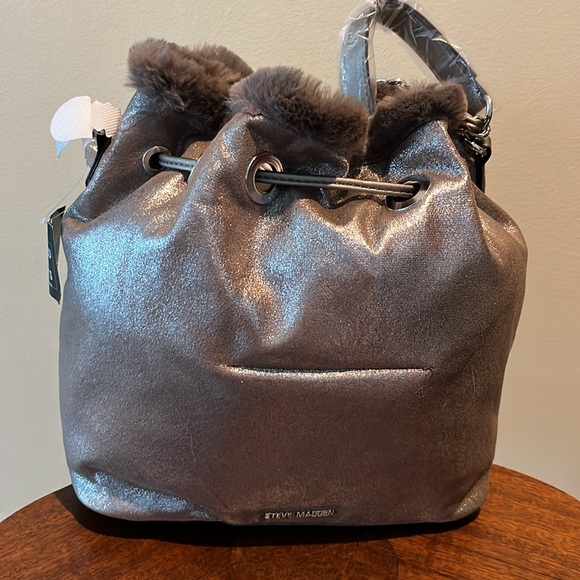 Steve Madden  Crossbody or shoulder bag  metallic  fur lined   Brown/silver  NWT - Picture 10 of 17